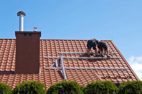 How to Prepare for Roof Insurance Claims for Roof Replacement