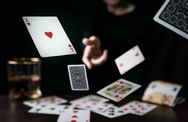 Experience Success with Poker Online España Casino Guide